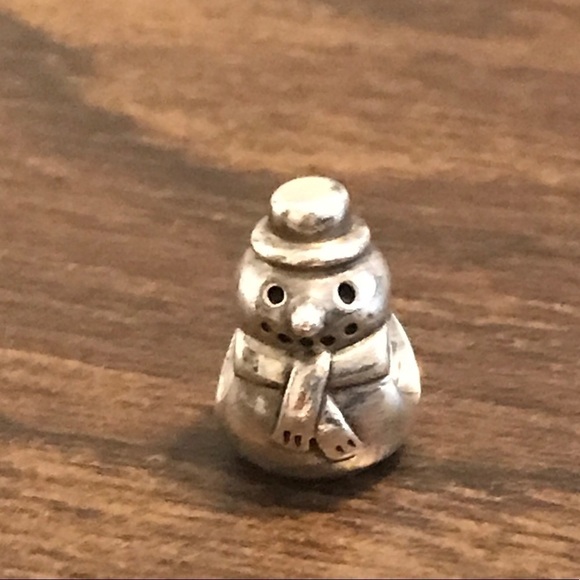 Pandora Retired Holiday Snowman Charm - Picture 1 of 7